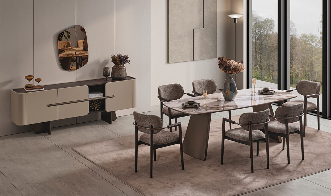 Louts Dining Room01